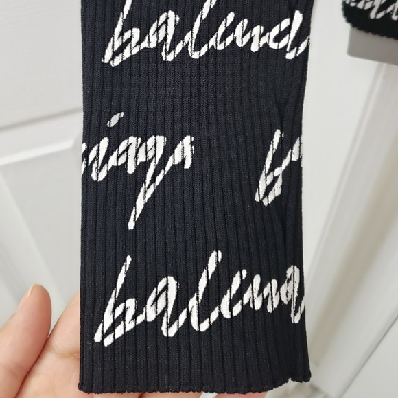 Balenciaga Black & White Ribbed Logo Knit Sweater Sz L - Picture 6 of 10